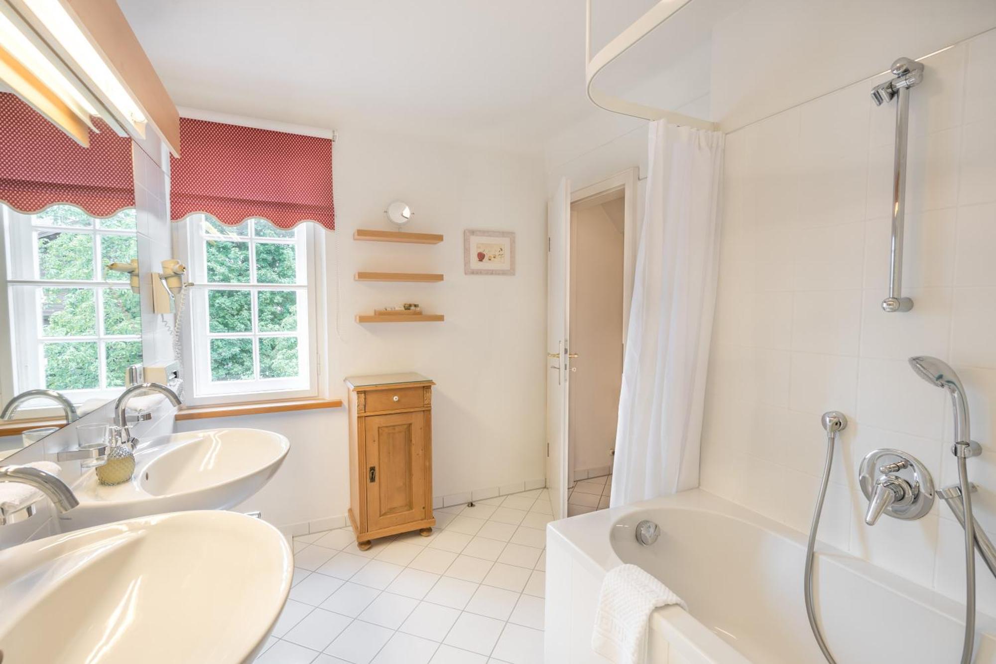 Hotel Geldernhaus 3*